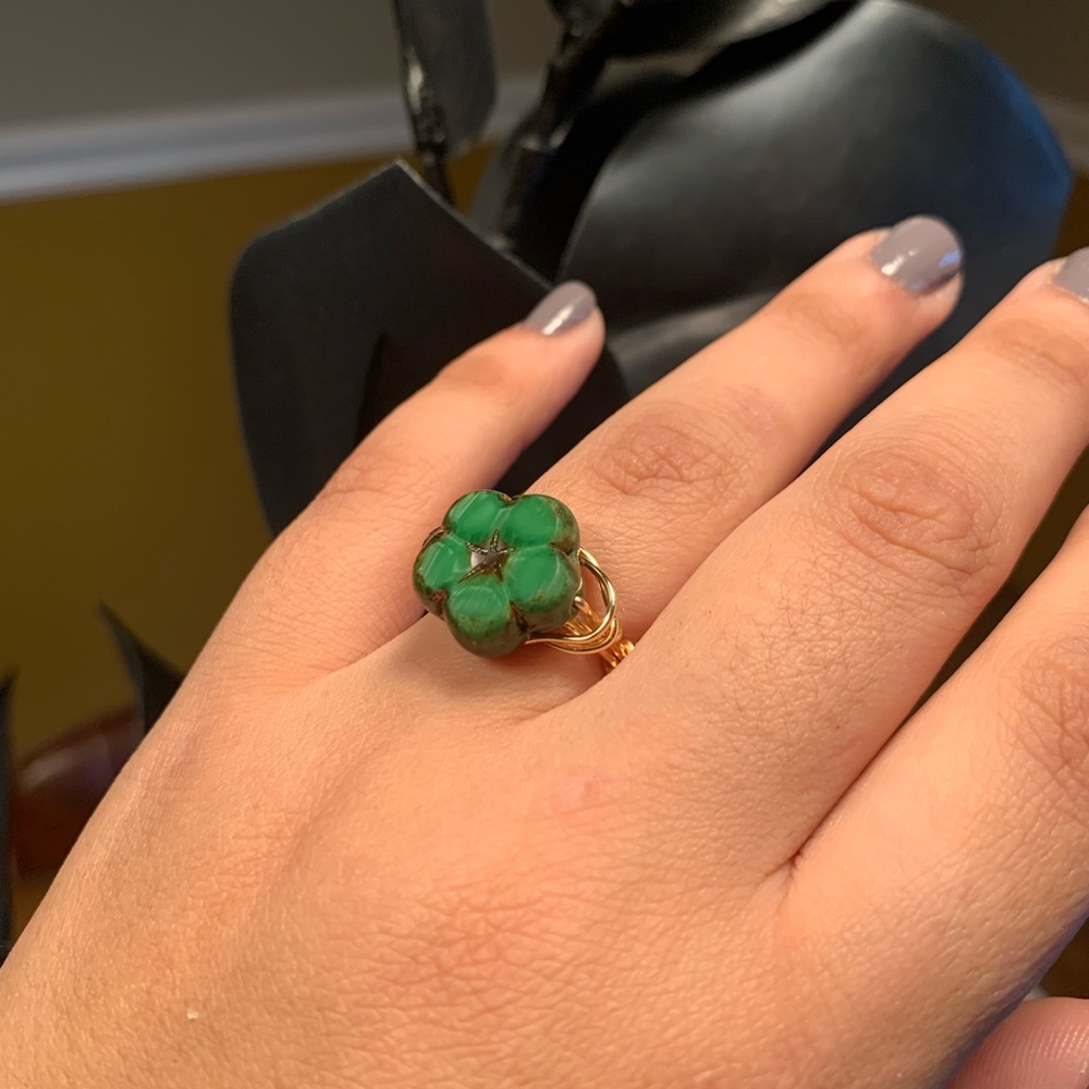 ❗️SOLD❗️ Flower glass bead | gold wire